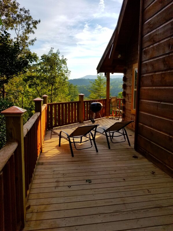 side deck- Mountain/River views