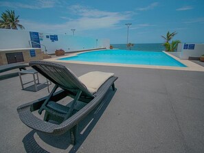 Infinity Pool Overlooking the Ocean