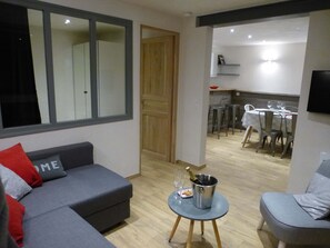 Salon-salle à manger