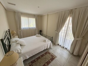 Double bedroom