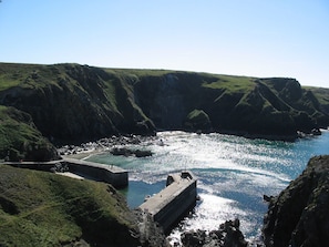 Mullion Cove
