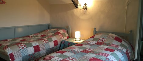 Twin Bedroom