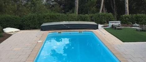 Piscine 4 m sur 10 m