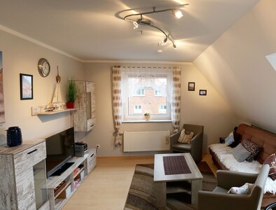 Apartamento de 3 habitaciones confort para 4 personas WiFi ropa de cama toallas en Büsum