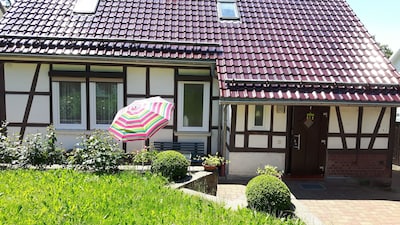 Schönes komfortables Ferienhaus in Waldnähe, Thür.Wald