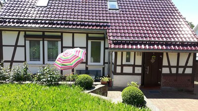 Schönes komfortables Ferienhaus in Waldnähe, Thür.Wald