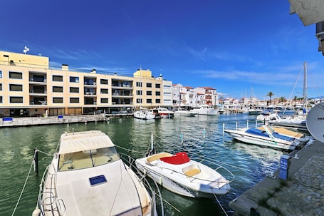 Vue sur la marina