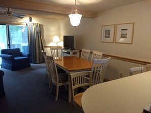 living & dining room