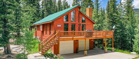 Moose Haven provides you with a fantastic place to enjoy your getaway to the mountains!