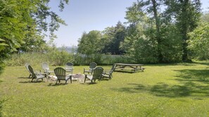 firepit, chairs and picnic bench