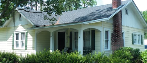 Azalea Cottage