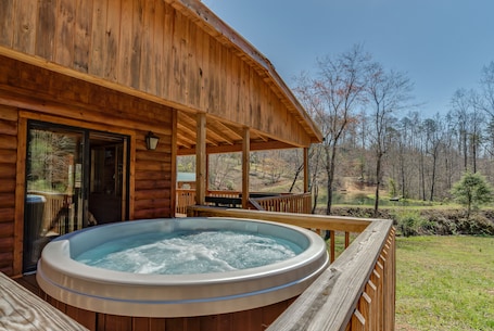 Piney Knob Cabin
