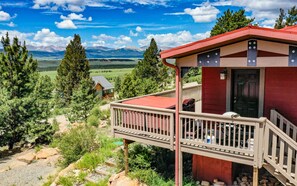 The hot tub is right on the deck and gives you plenty of views to soak up!