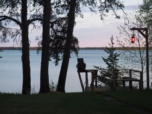 Red lantern and original train light guide your boat back to paradise at night!