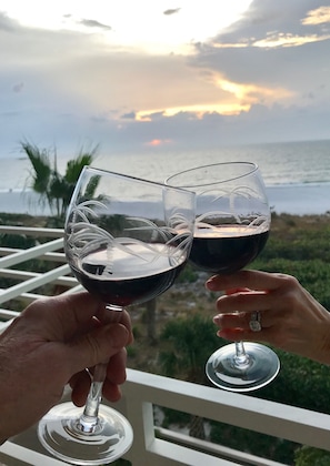 Romantic evenings are never a scarcity on Marco Island.