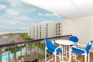 Balcony with great ocean views!