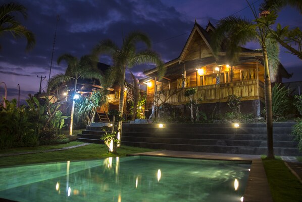 Traditional Joglo Style Villa Canggu #2