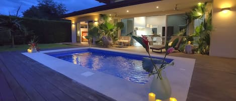 Stunning pool at night