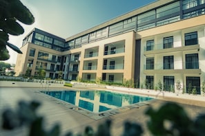 Udendørs pool