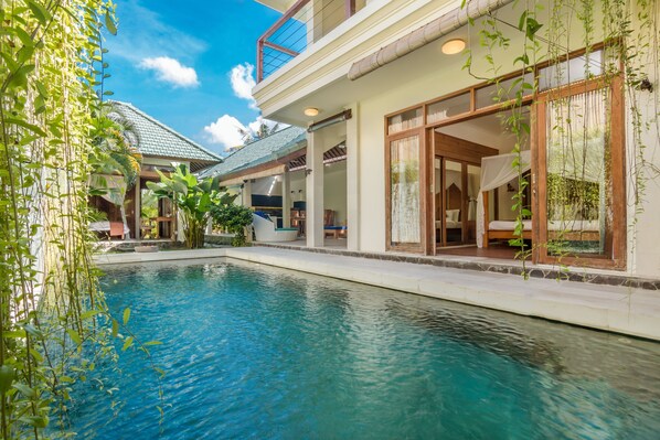 3 BR Villa in Seminyak Nice Location