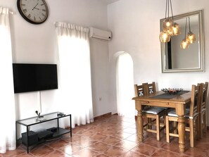 Villa Estrella - living room