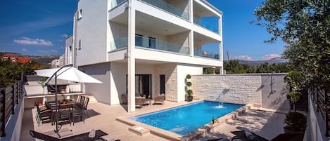 Villa Filip with heated private pool, 5 bedrooms with en-suite