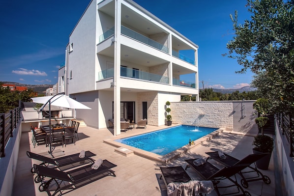 Villa Filip with heated private pool, 5 bedrooms with en-suite