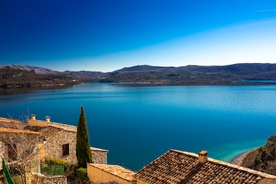 La Calade Du Lac Charming Village House Overlooking Ste Cross 2 4 Pers Sainte Croix Du Verdon