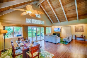 Open & Spacious Floor Plan - Direct Access & View of Patio & Garden