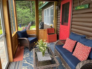 screened porch 2