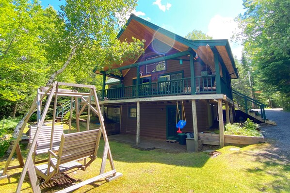 Welcome to Loon Lake Retreat!