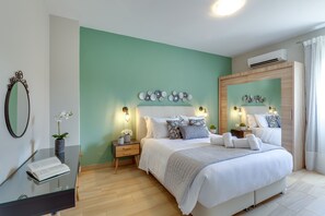 Elite Homes / Bedroom