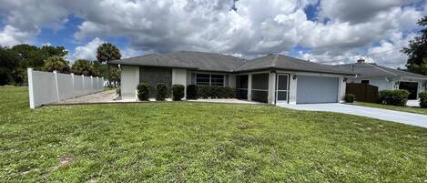 Hurricane Ian spared our home from major damage! Photo taken 11/08/12.