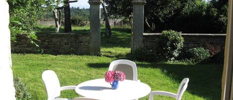 the garden terrace overlooking the forest