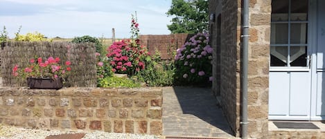 terrasse et parking