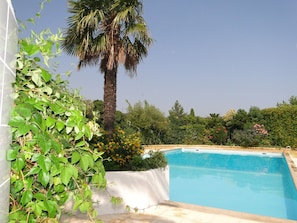 Piscine commune accès sécurisé