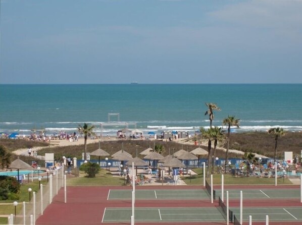 View from Balcony, 3 Pools, Pool Side Bar and Grill, Hot Tubs, Kiddie Pool