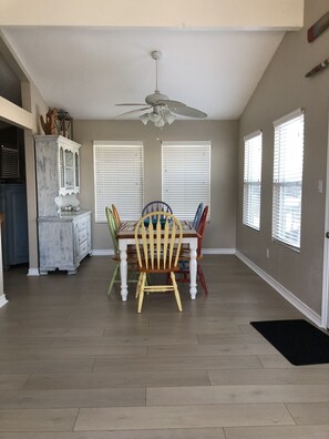 Dining Room sitting for six. 
