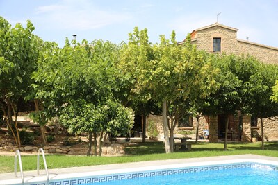 Rural Farmhouse in the mountain of Montserrat, capacity 14 pers + several guests 