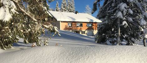 Le chalet des Noisettes en hiver