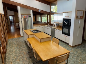 Spacious eat in kitchen