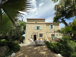 Extérieur