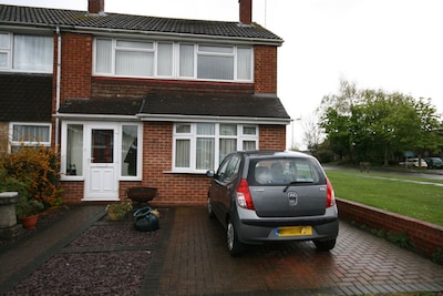 Two Bedroomed house close to shops