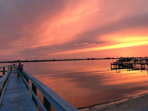 Tiki Sunset