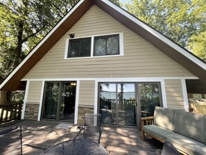 Large deck for morning coffee, evening wine, enjoying the lake view