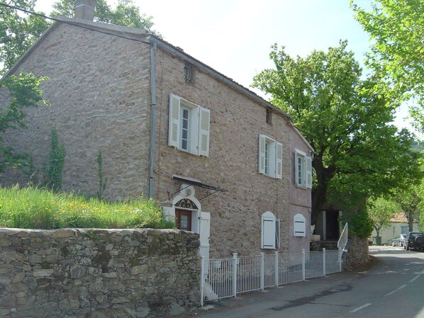 Exteriör