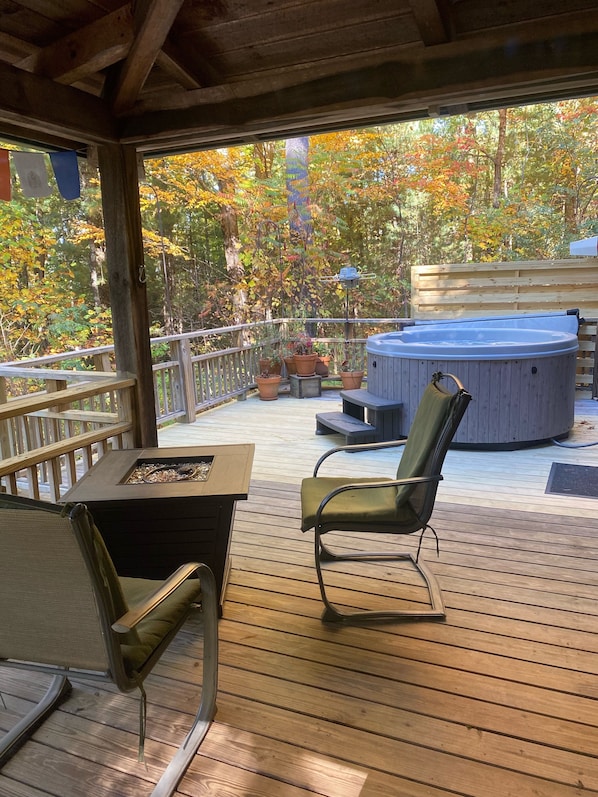 Fire Pit and Hot Tub on Deck overlooking the mountain and view