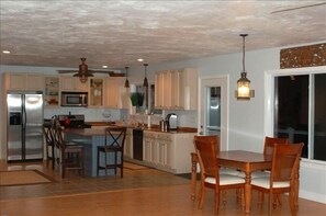 Custom Kitchen/Dining Rm  Open Floor Plan