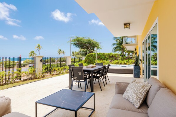 Outdoor dining