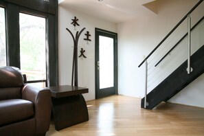 Living Room: Overlooks the Stream with bamboo wood floors!